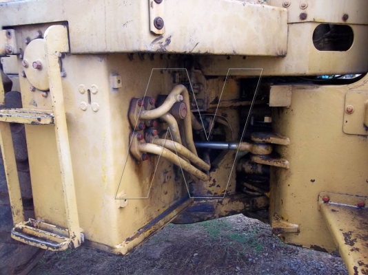 ขาย รถตักล้อยางเอวอ่อน CAT 950 ( สภาพพร้อมใช้งาน )