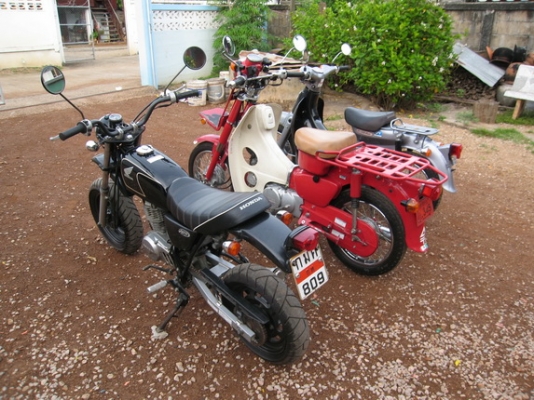 ขายรถ Honda APE50 , Little Cub 14 และMD90 ตามสภาพพร้อมใช้งาน  มีคลิปเครื่องยนต์ครับ