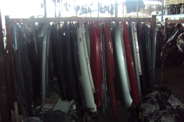 ขาย BODY แก้มซ้าย-ขวา ของรถยนต์มีให้เลือกจำนวนมากครับ