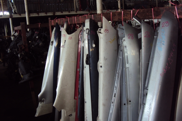 ขาย BODY แก้มซ้าย-ขวา ของรถยนต์มีให้เลือกจำนวนมากครับ