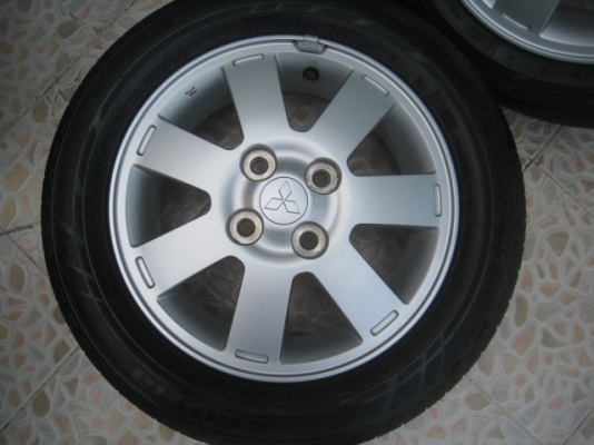 ขายล้อแม็ก Mitsubishi mirage 14"x4.5" et46 4รู100 +ยางปลายปี 12  (081-3747940)