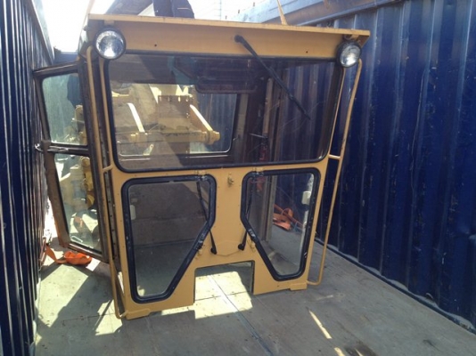 บริการรับซ่อมเครื่องจักรกลหนักทุกชนิด CATERPILLAR, KOMATSU, KOBELCO