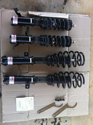 ขายสตรัทปรับเกลียว bc sports V2 ราคา 13900 ใส่ toyota corolla AE 93-97