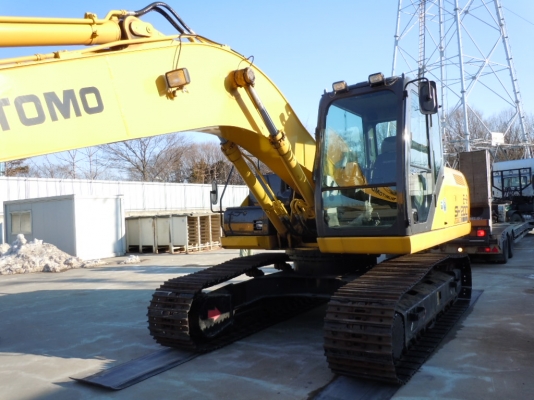 New stock SUMITOMO SH200-5 คันที่ 3 จากญี่ปุ่น ใช้งานแค่ 1686 ชม. ขายถูก ๆ ครับ