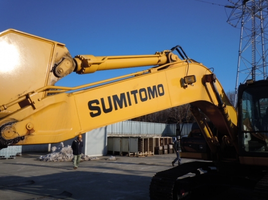 New stock SUMITOMO SH200-5 คันที่ 3 จากญี่ปุ่น ใช้งานแค่ 1686 ชม. ขายถูก ๆ ครับ