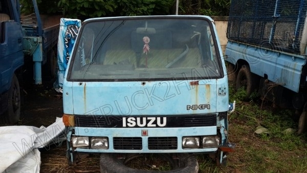 หัวเก๋ง ยี่ห้อ ISUZU รุ่น NKR อุปกรณ์ครบ หัวเก๋ง ยี่ห้อ ISUZU รุ่น NKR อุปกรณ์ครบ