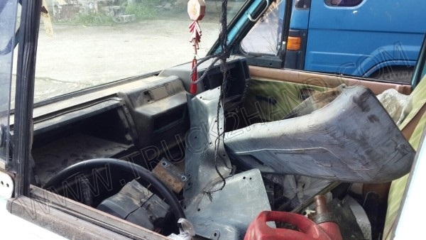 หัวเก๋ง ยี่ห้อ ISUZU รุ่น NKR อุปกรณ์ครบ หัวเก๋ง ยี่ห้อ ISUZU รุ่น NKR อุปกรณ์ครบ