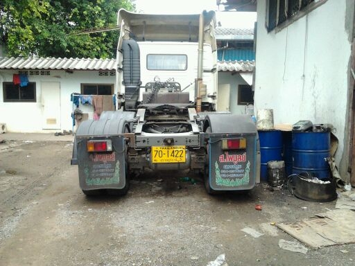 VOLLVO หัวราก 380 แรง 2 เพลา รถน้ำมัน มี 2 หัว รถปี 48 VOLLVO หัวราก 380 แรง 2 เพลา รถน้ำมัน มี 2 หัว รถปี 48