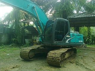 KOBELKO  SK200  MARK 6  ชั่วโมงงาน 18900  ชม.  ไฟฟ้าเต็ม เครื่องแน่น