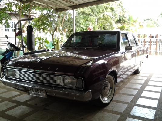 รถ  valiant เครื่องนิสสัน ld 28ขาย หรือแลก ใหญ่ยาวกว่ารถกระบะ