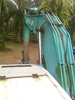 KOBELCO  SK200  MARK 8  ชั่วโมงงาน  22000  ไฟ้ฟ้าครบ เอวแน่น  ช่วงล่างเต็ม