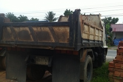 รถบรรทุก 6ล้อ อีซูซุ rocky 165 แอร์เย็น คัซซีสวย เดิมทั้งคัน!! รถบรรทุก 6ล้อ อีซูซุ rocky 165 แอร์เย็น คัซซีสวย เดิมทั้งคัน!!