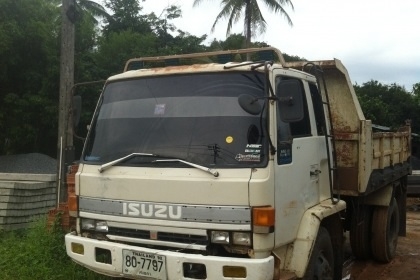 รถบรรทุก 6ล้อ อีซูซุ rocky 165 แอร์เย็น คัซซีสวย เดิมทั้งคัน!! รถบรรทุก 6ล้อ อีซูซุ rocky 165 แอร์เย็น คัซซีสวย เดิมทั้งคัน!!
