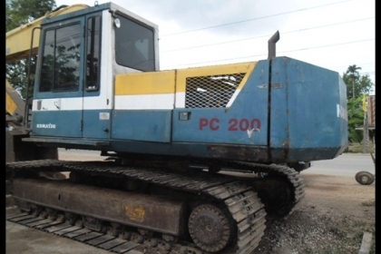 แมคโคร PC 200 รุ่น 3 เครื่องดี สภาพแจ๋ว!!!