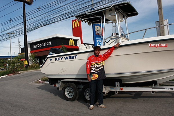 เรือตกปลาทะเล Center Console KEY-WEST