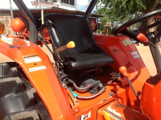 ปัญญาแทรคเตอร์มาแล้ว...จัดมาให้ครับ คูโบต้า L3408 ใบมีดคานบน โรตาลี่โชคชัย เล่มทะเบียนพร้อม