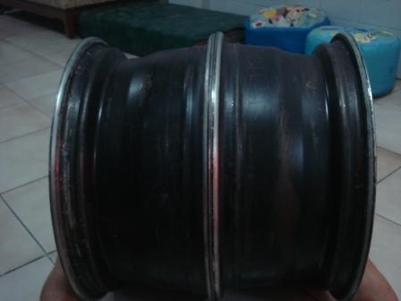 ขายแม็ก CE28 ขอบ 16 4 รู 100,114 1คู่ 2800 บาทสภาพดี