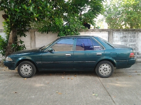 ขายรถยนต์ ปี90 โตโยต้า โคโรน่า รุ่นหน้ายักษ์ เครื่อง2000cc. เกียร์ธรรมดา พวงมาลัยเพาเวอร์ กระจกไฟฟ้า แอร์ ล้อแม็ก รถขับดี สภาพรถสีสวย ขายถูกๆ (ไม่ใช่แท็กซี่+ไม่ใช่รถน้ำท่วม)
