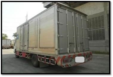 ขาย isuzu NQR รถห้างแท้ พร้อมตู้ 2003