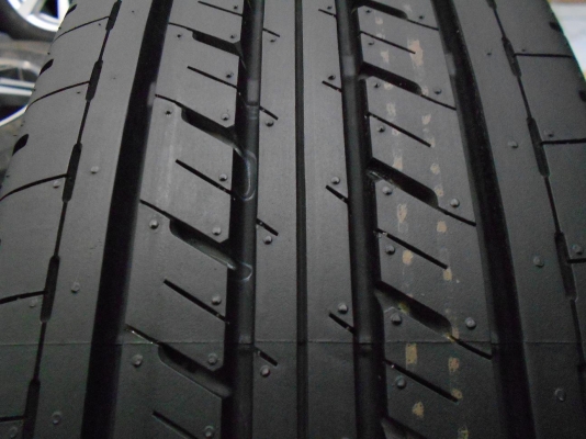 ขายล้อแม็ก chevrolet Colorado ขอบ 16 พร้อมยางป้ายแดงปี 13/เทิร์นได้-ใส่ฟรีค่ะ