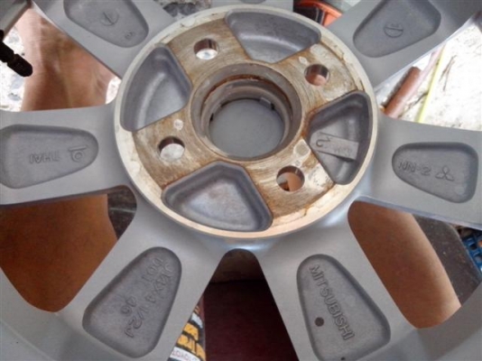 เสาร์นี้มา 2 ชุดจอง มัดจำก่อนครับขายล้อแม็ก มิตซูบิชิ มิราจ2013 ขอบ 14  ใหม่