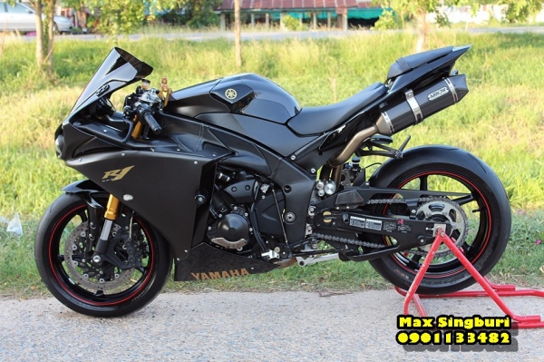 แม็กสิงห์บุรี//YAMAHA R1 ปี2010 สเป็ก CANADA แต่งเต็มคัน สวยสุดๆ อินวอย+สรรพาสมิตร (รับเทิร์น)