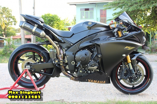 แม็กสิงห์บุรี//YAMAHA R1 ปี2010 สเป็ก CANADA แต่งเต็มคัน สวยสุดๆ อินวอย+สรรพาสมิตร (รับเทิร์น)