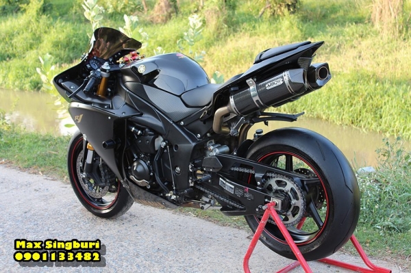 แม็กสิงห์บุรี//YAMAHA R1 ปี2010 สเป็ก CANADA แต่งเต็มคัน สวยสุดๆ อินวอย+สรรพาสมิตร (รับเทิร์น)
