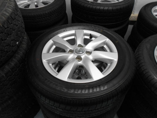 ขายล้อแม็ก Nissan Almera ขอบ 15 พร้อมยางป้ายแดงปี 13/เทิร์นได้-ใส่ฟรีค่ะ