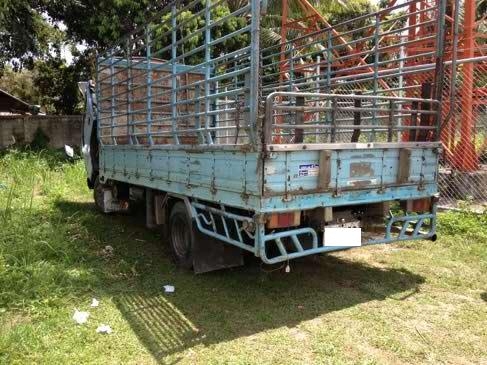 ISUZU NPR 66PX5 เครื่อง 120 แรงม้า ฝาขาว ยาว 5 เมตร