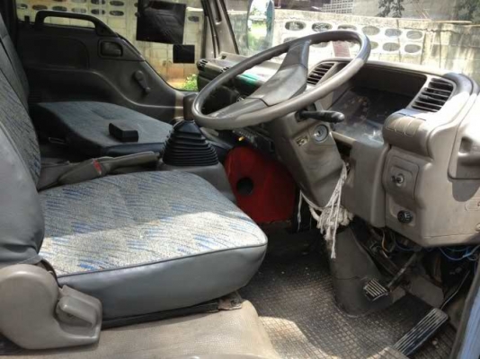 ISUZU NPR 66PX5 เครื่อง 120 แรงม้า ฝาขาว ยาว 5 เมตร