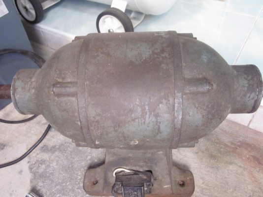 ขาย มอเตอร์ปัดเงาหัวแหลม 3 แรง 3500 บาท