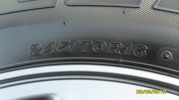 ขายแม็กALL NEW ISUZU D-MAX X-SERIES  6รูขอบ16 พร้อมยางบริสโตร์ 245/70R16 ปี12 ดอกยางสวยๆ 1 ชุด