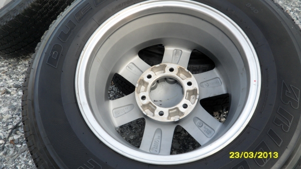 ขายแม็กALL NEW ISUZU D-MAX X-SERIES  6รูขอบ16 พร้อมยางบริสโตร์ 245/70R16 ปี12 ดอกยางสวยๆ 1 ชุด