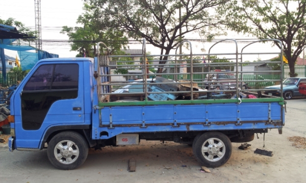 ขาย คอกเหล็กใส่สี่ล้อบรรทุกถอดคานบนได้