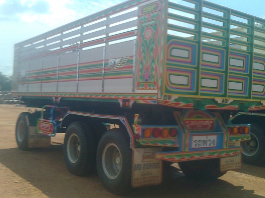 ลูกพ่วง 3 เพลาแท้ ยาว 6.50 เมตร กระบะอลูมิเนียม ปี 56