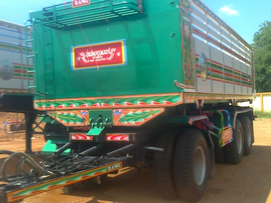 ลูกพ่วง 3 เพลาแท้ ยาว 6.50 เมตร กระบะอลูมิเนียม ปี 56