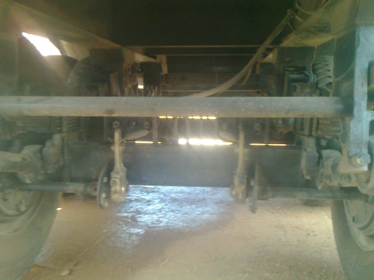 ลูกพ่วง 3 เพลาแท้ ยาว 6.50 เมตร กระบะอลูมิเนียม ปี 56