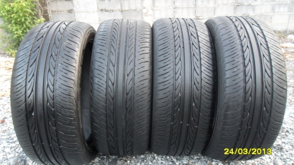 ขายยาง hankook 205/50R16 ปี10 ไม่มีปะ สวยๆ 1 ชุด