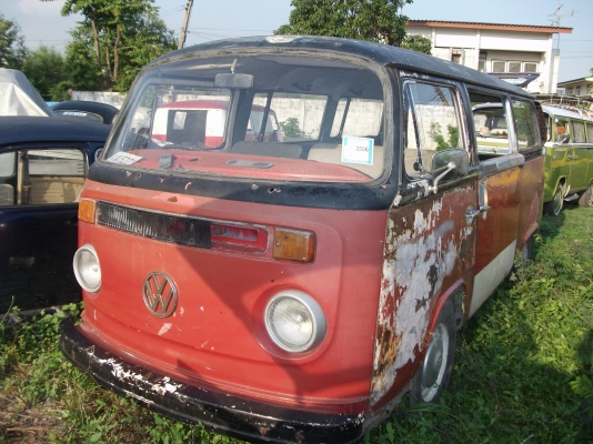 ตู้แตงโม-(เต่าขายแล้ว) (แตงโมขับได้-ช่วงล่างดี-ทะเบียนขาด2เดือนพร้อมโอนแห้งๆๆเครื่องมิตซู 1600 ตรงเล่มตามสภาพของครบครับ) แถมล้อ4วงพร้อมยางเดิมๆ+บานประตูหลังตามรูปครับ