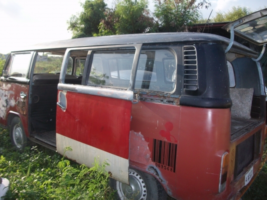 ตู้แตงโม-(เต่าขายแล้ว) (แตงโมขับได้-ช่วงล่างดี-ทะเบียนขาด2เดือนพร้อมโอนแห้งๆๆเครื่องมิตซู 1600 ตรงเล่มตามสภาพของครบครับ) แถมล้อ4วงพร้อมยางเดิมๆ+บานประตูหลังตามรูปครับ