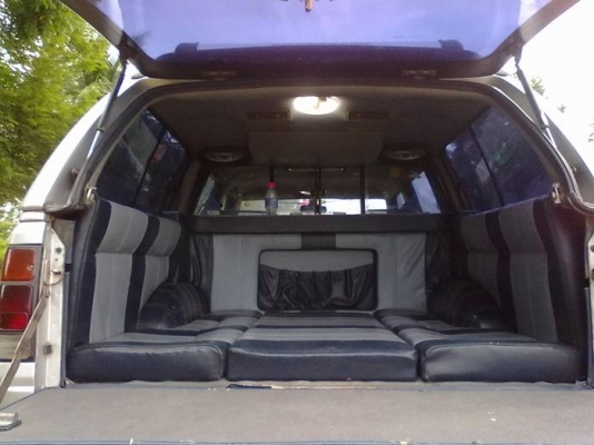 ขายISUZUแป๊ะยิ้ม4ประตูพร้อมใช้ประหยัดน้ำมัน วิ่งทางไกลสบายหายห่วง(ภาษีปีละ900บาท)ประกันชั้น3+