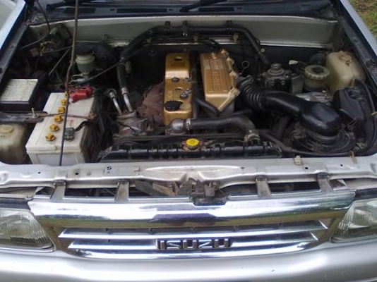 ขายISUZUแป๊ะยิ้ม4ประตูพร้อมใช้ประหยัดน้ำมัน วิ่งทางไกลสบายหายห่วง(ภาษีปีละ900บาท)ประกันชั้น3+