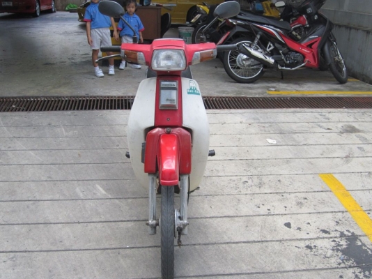 Honda Dream100(คุรุ)สวยๆเดิมบางทั้งคัน เครื่องแจ่มวิ่งโคตรดี ภาษี57เล่มชุดโอนครบ ด่วนเลยครับ กทม.