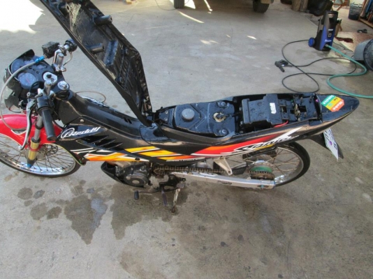 ขายโซนิค 125 cc ตัวใหม่ ปี 48 ทะเบียนเต็มพร้อมโอน