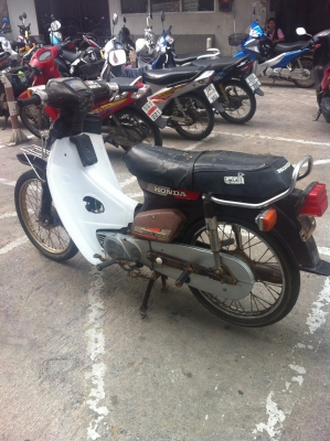 ขาย Honda C700 cdi นันทิดา เดิมๆทะเบียนแท้พร้อมโอน