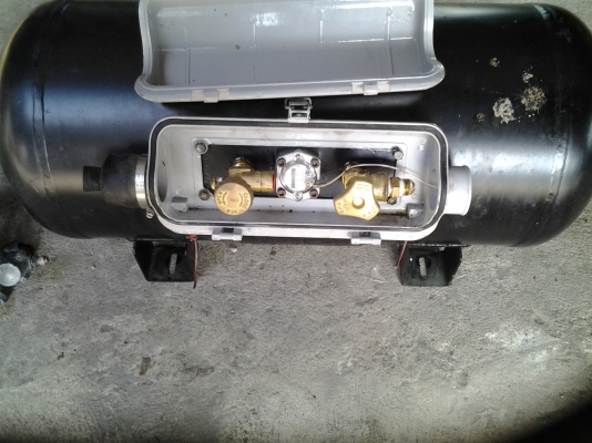 ขายชุดถังแก๊ส LPG ยังใหม่อยู่ครับ แต่เกิดอุบัติเหตุ ติดได้ไม่นาน 5,000 บาท