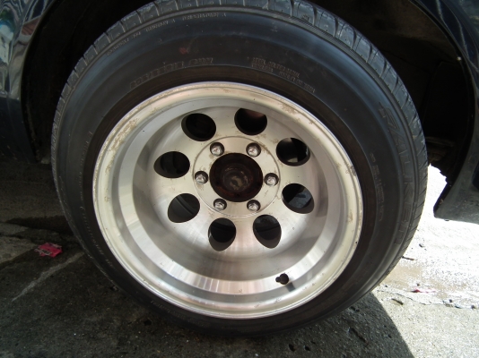 ขายล้อแมกซ์ดึงๆปริ้นๆ ลายหยดน้ำใหญ่ 6รู ขอบ 15 ล้นแน่นอนไม่ต้องสเปเซอร์