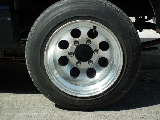 ขายล้อแมกซ์ดึงๆปริ้นๆ ลายหยดน้ำใหญ่ 6รู ขอบ 15 ล้นแน่นอนไม่ต้องสเปเซอร์