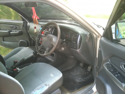 สตราด้า 2.8 สวยๆคับ ปี 96 รถบ้านมือเดียว ไม่ต้องซ่อม ด่วนครับ สตราด้า 2.8 สวยๆคับ ปี 96 รถบ้านมือเดียว ไม่ต้องซ่อม ด่วนครับ